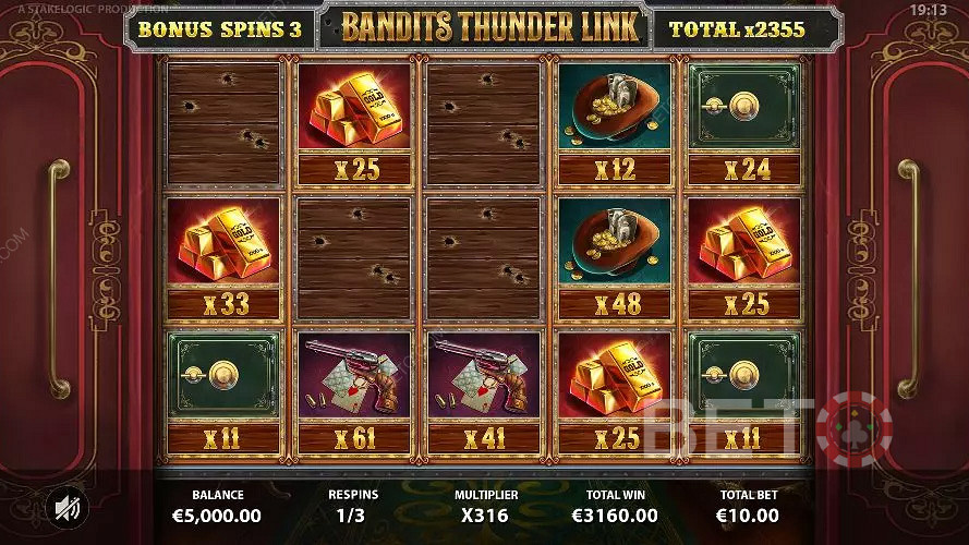 Simbolurile cu care joci pe Bandits Thunder Link sunt toate în conformitate cu tema Wild Western.