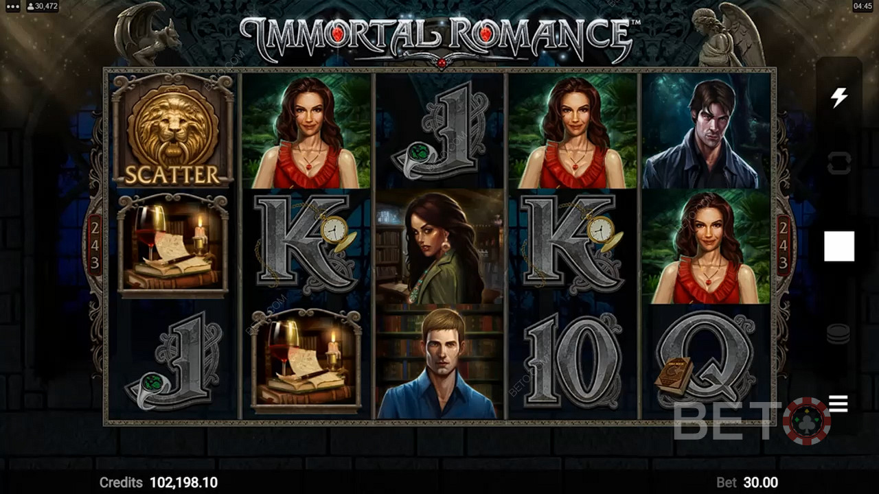 Bucură-te de o temă clasică și de caracteristici remarcabile în jocul de aparate Immortal Romance.
