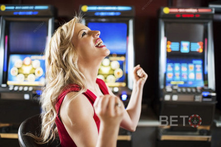 Banii bonus și jocul de cazino utilizează regulile standard ale cazinoului.