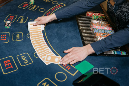 Unele cazinouri oferă variante fără comision de joc.